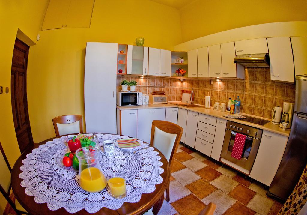 Best Location To Explore Krakow Spacious 105M2 Номер фото